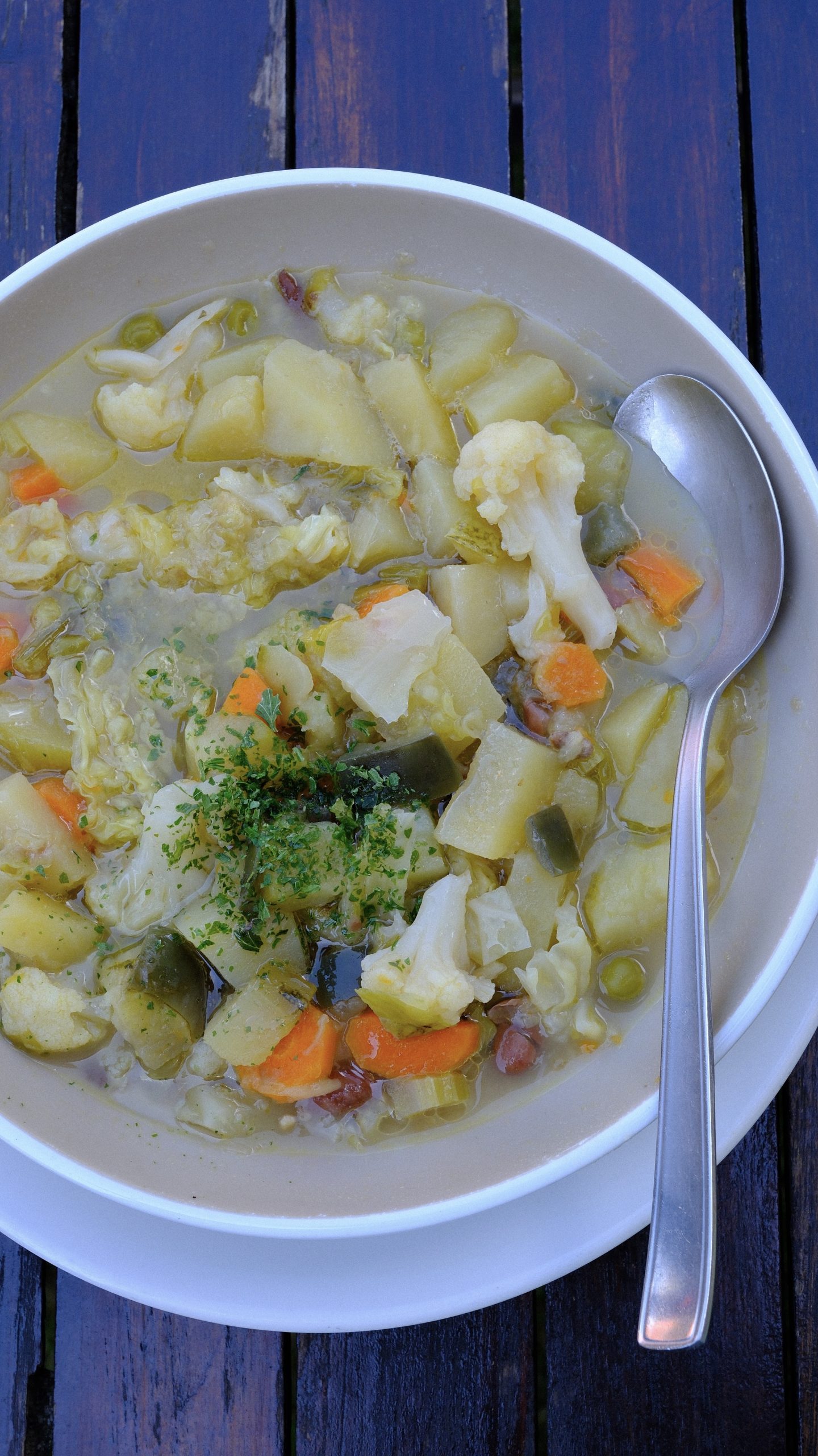 A simple bowl of minestrone at Rifugio Val Fraele